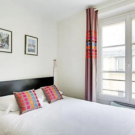 Apartment Vieille Du Temple - 5 Adults *